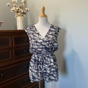 ONE CLOTHING Romper, Size Small